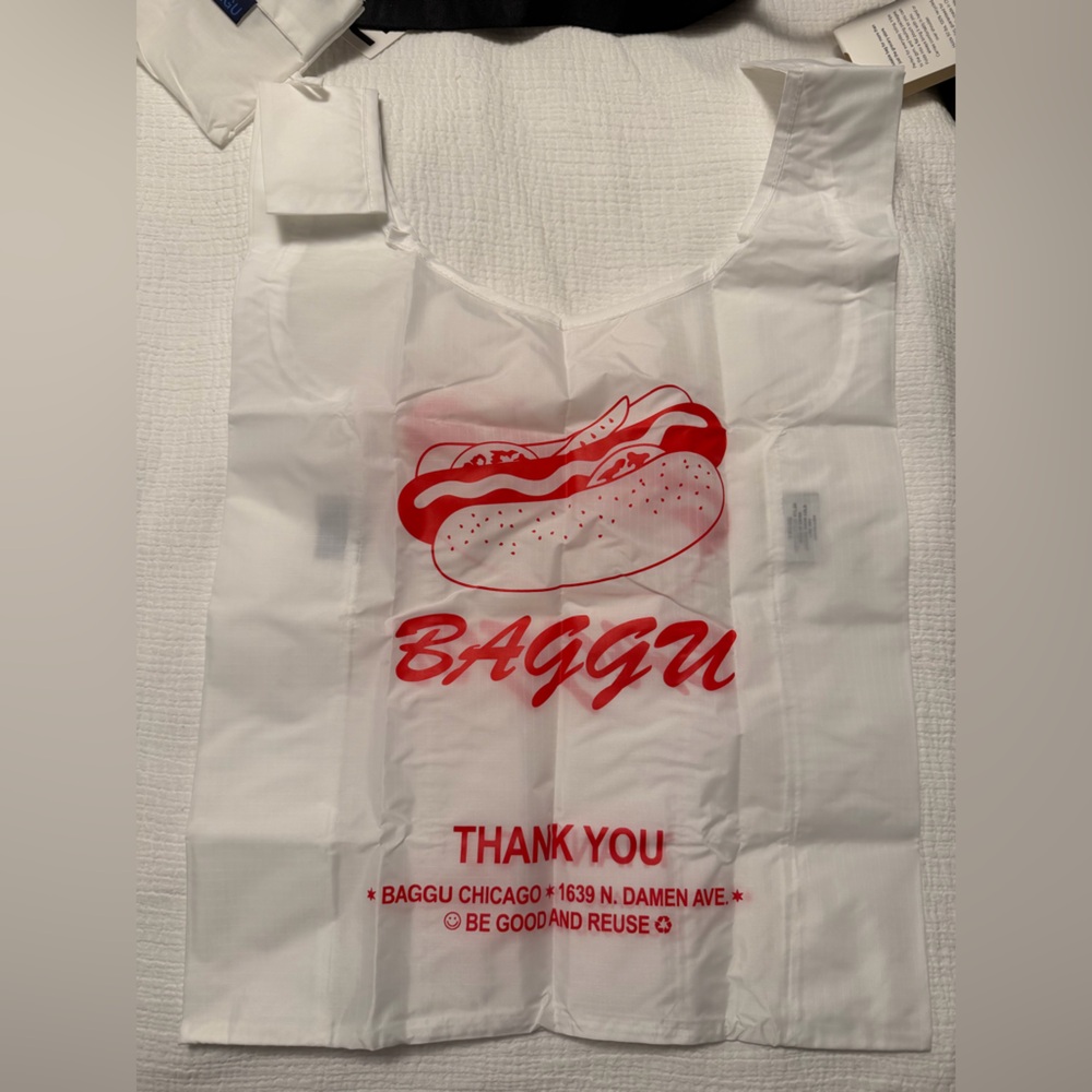 BAGGU Chicago Standard Reusable Bag - Picture 3 of 4